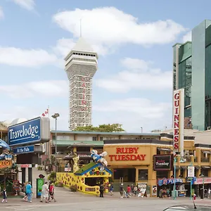 Hotel Travelodge By Wyndham At The Falls Niagara Falls