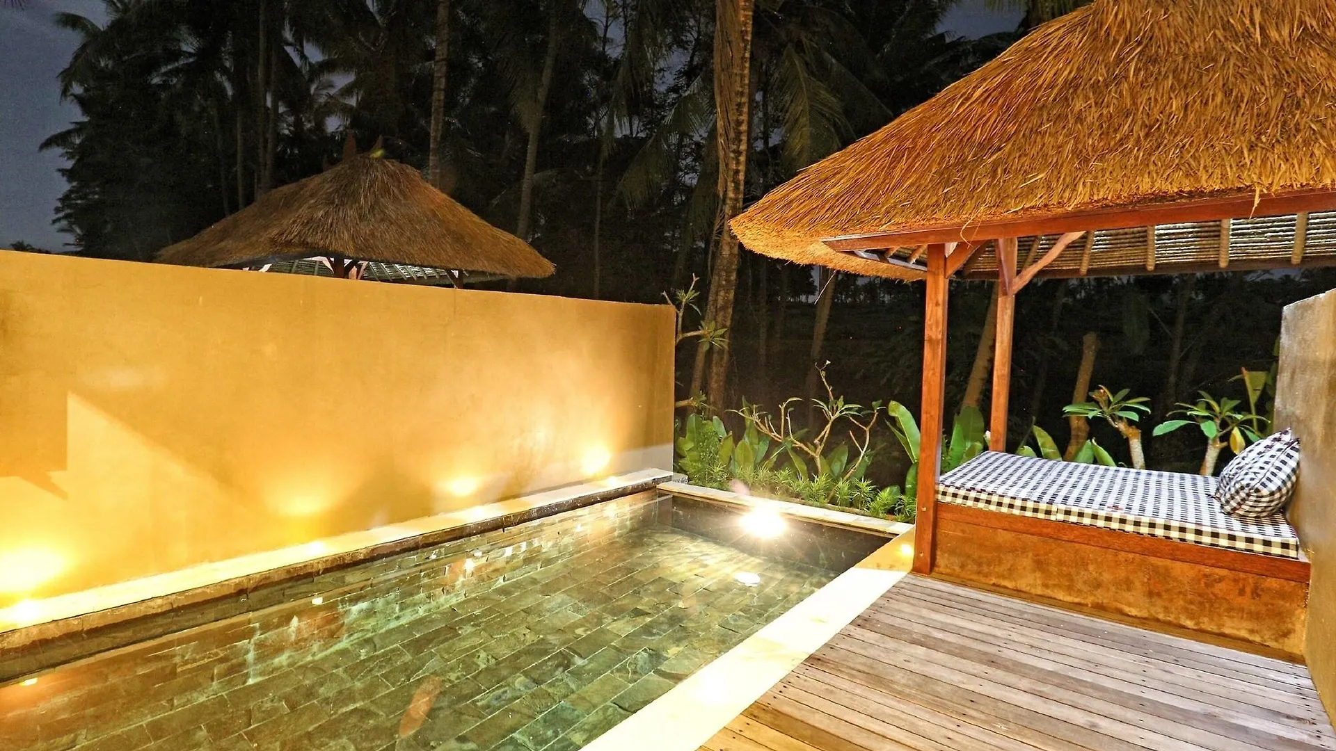 Szálloda Bhanuswari Resort & Spa Ubud