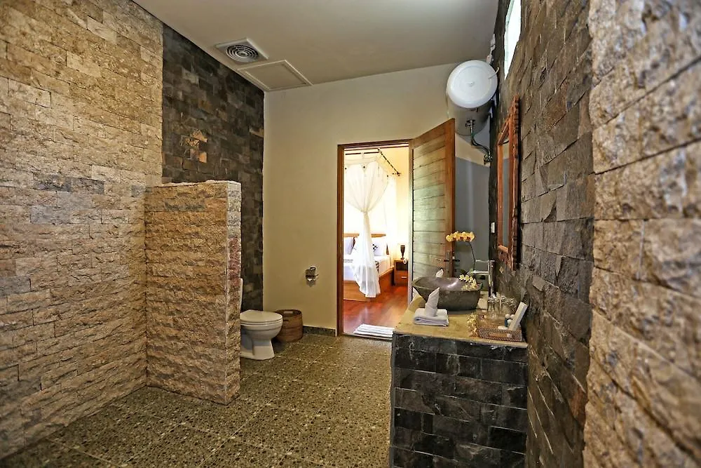 Bhanuswari Resort & Spa Ubud 4*,